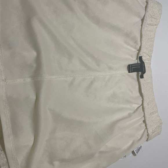 Forever 21 lace mini flared skirt - Picture 6 of 6